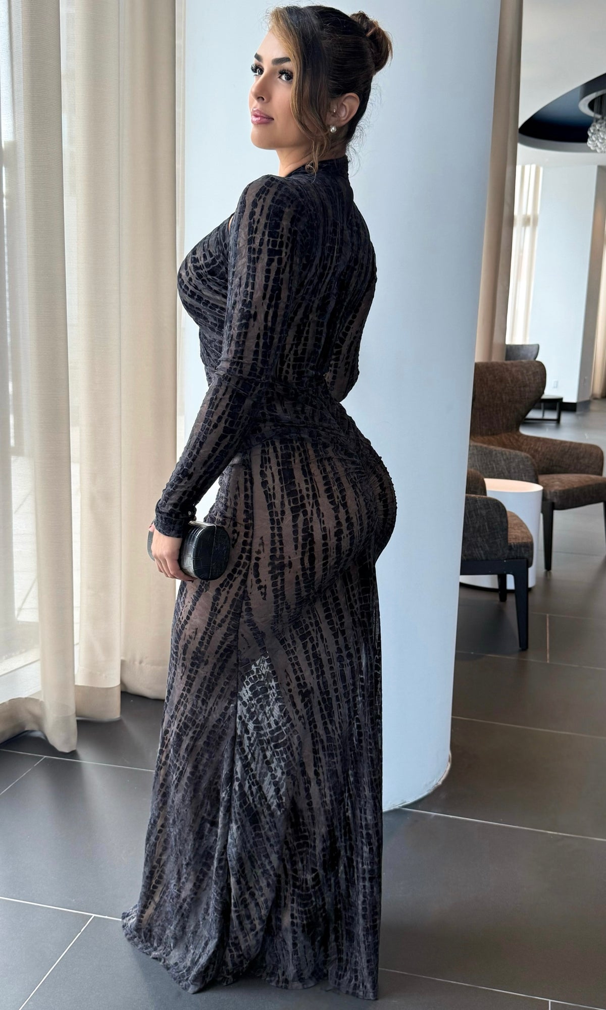 VICTORIA VELVET MESH MAXI DRESS (BLACK)