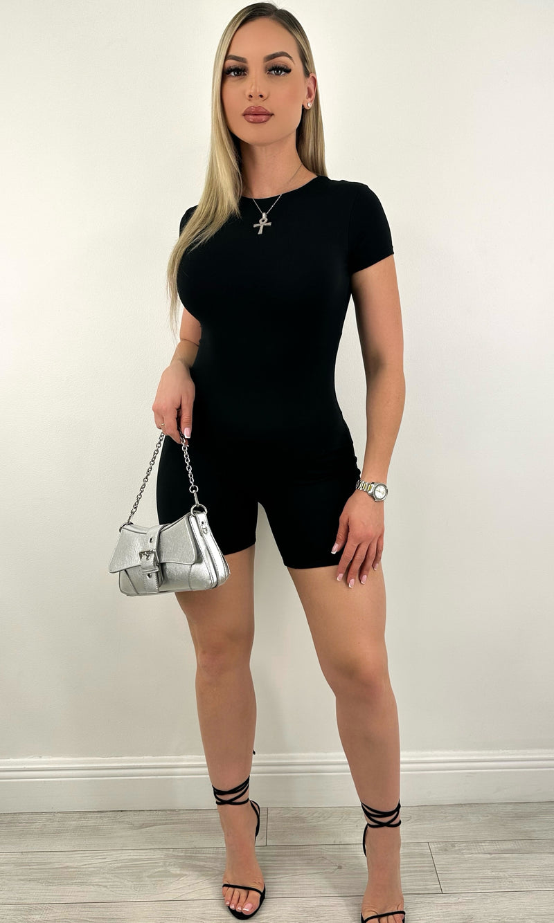 KASEY BUTTERY SOFT ROMPER (BLACK)