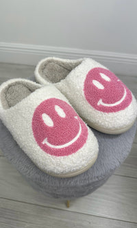 ALL SMILES SLIPPERS (PINK)