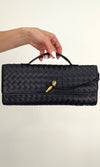 WOVEN CLUTCH (BLACK)