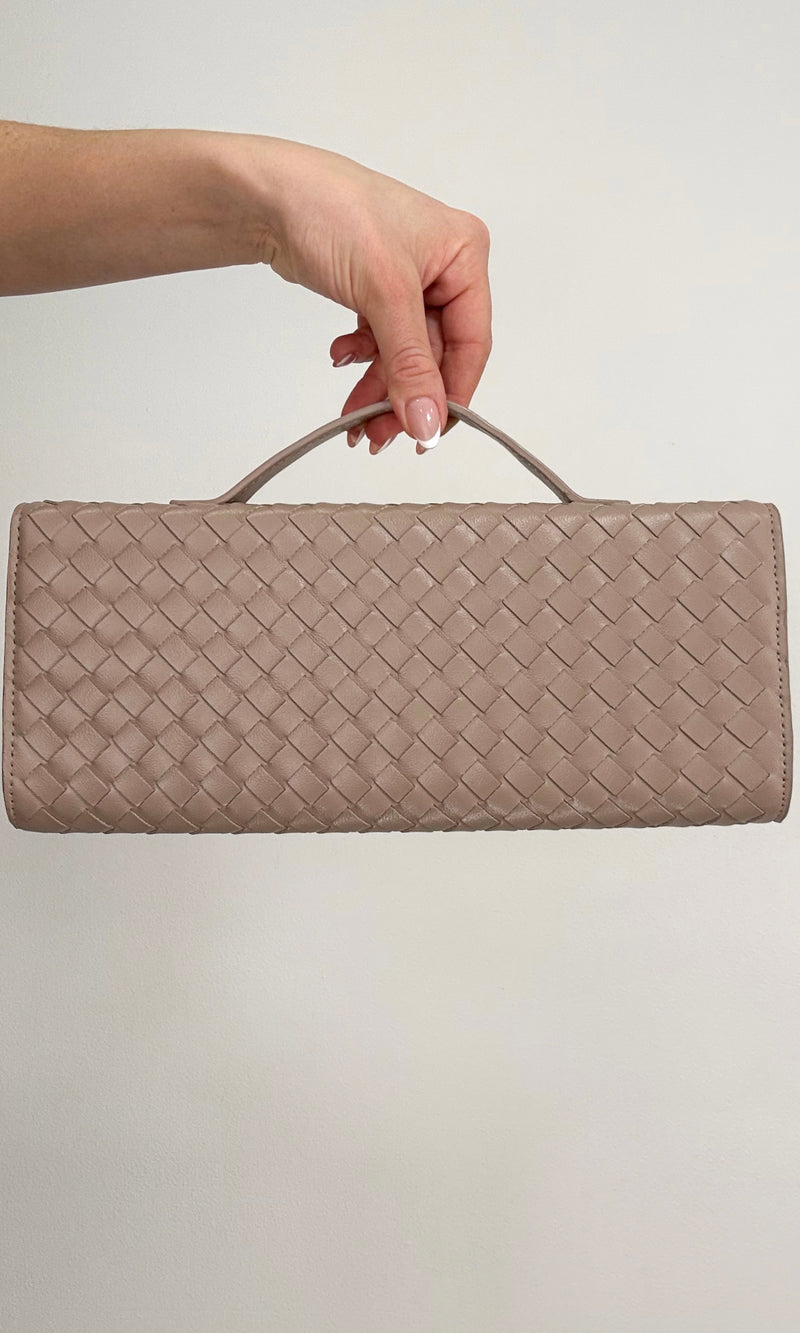 WOVEN CLUTCH (BEIGE)